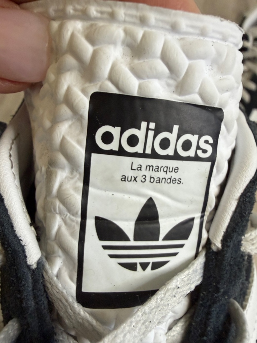 Adidas  Gazelle Low-Top Sneakers in Black and White platform size 8 women’s - Picture 12 of 14